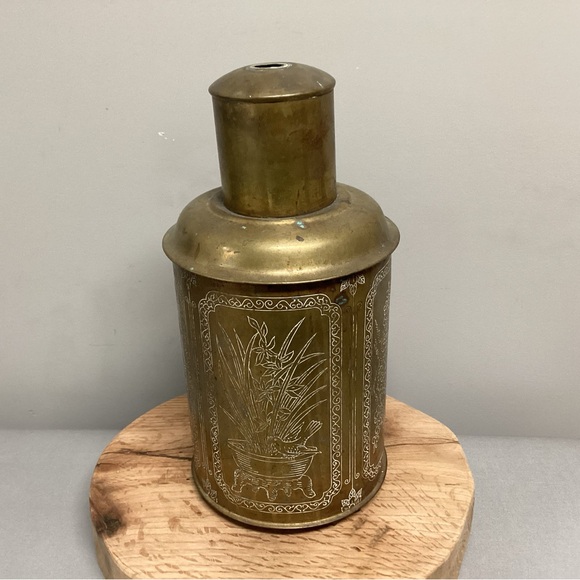 🟡 Vintage & Unique - Brass Decor Piece - Made In Hong Kong - Collectible - Picture 4 of 16